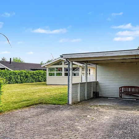 Semesterbostad Solvejg - 280m From The Sea By Interhome Otterup